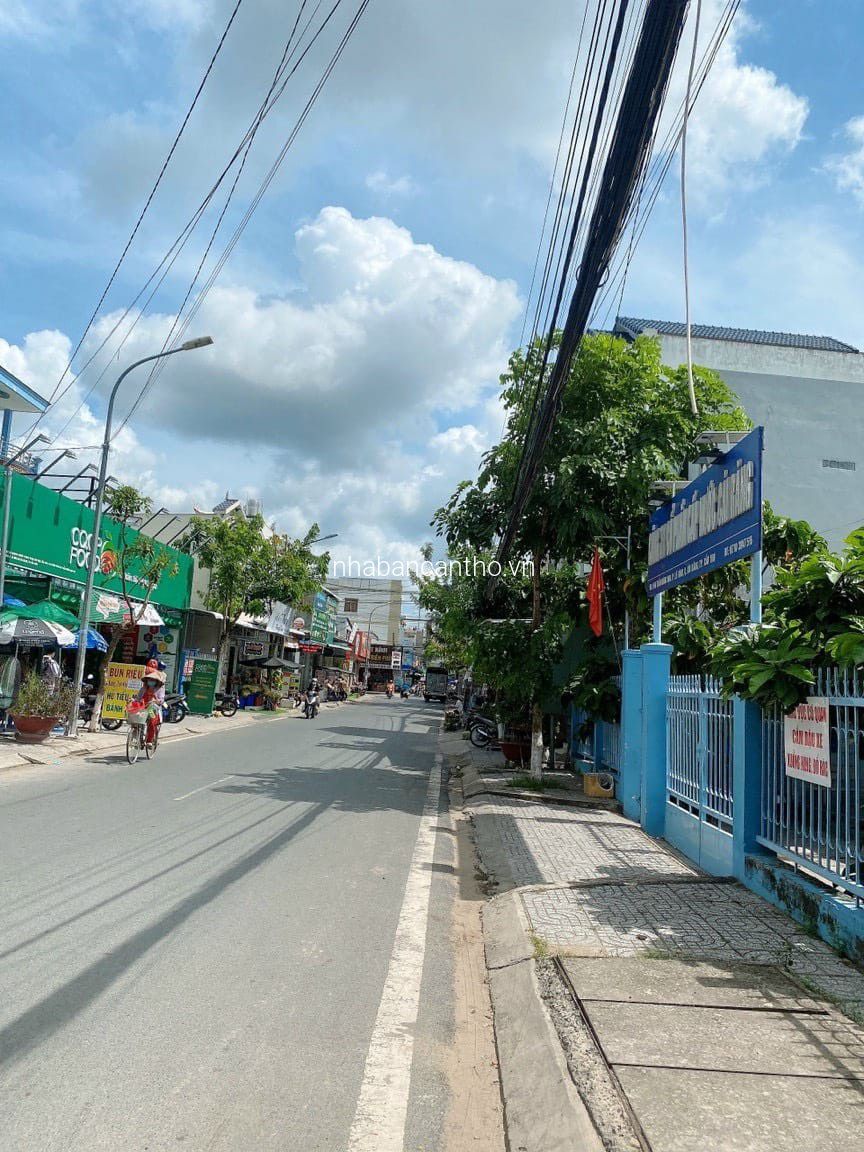 BÁN CĂN NHÀ 1 TRỆT 1 LẦU VÀ 3 CĂN NHÀ TRỌ 1 TRỆT 1 LỮNG HẺM NHÁNH ĐƯỜNG TRẦN HƯNG ĐẠO NỐI DÀI - PHƯỜNG LÊ BÌNH - QUẬN CÁI RĂNG