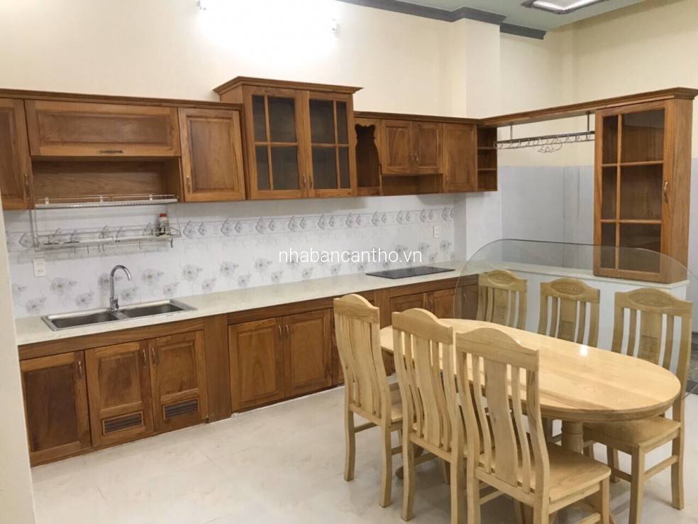 Nhà 1 trệt 2 lầu KDC Hồng Loan Đường D6- DT: 5x16