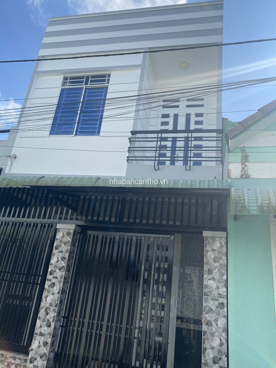 BÁN Nhà 1 trệt 1 lầu (Ngang bệnh viện Nhi Đồng Cần Thơ - Khu dân cư Dầu khí, Đường Nguyễn Văn Cừ - Cách Trường ĐH FPT 400m