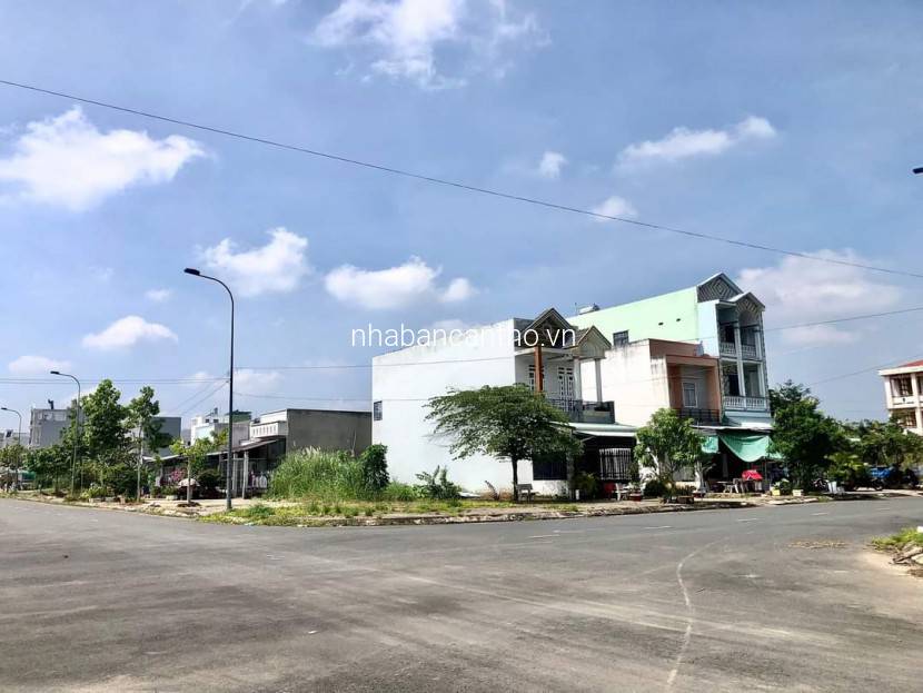 BÁN NỀN GÓC VỊ TRÍ ĐẸP ĐƯỜNG SỐ 3 VÀ ĐƯỜNG SỐ 8 KDC VĂN HOÁ TÂY ĐÔ