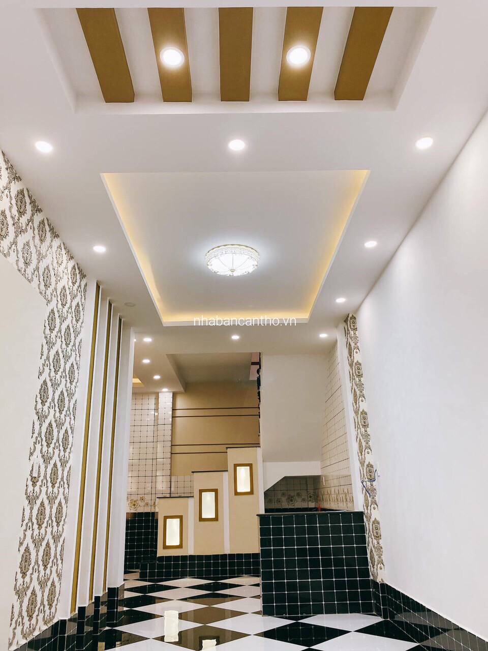 Bán nhà mới xây 1 trệt 1 lầu hẻm 50 Quang trung