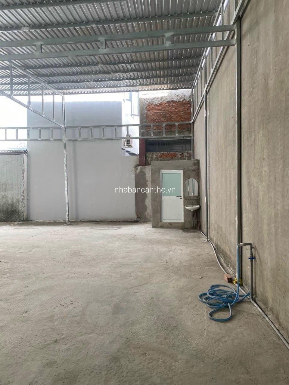 Cho thuê nhà kho & xưởng cách mặt tiền Trần Nam Phú 10m