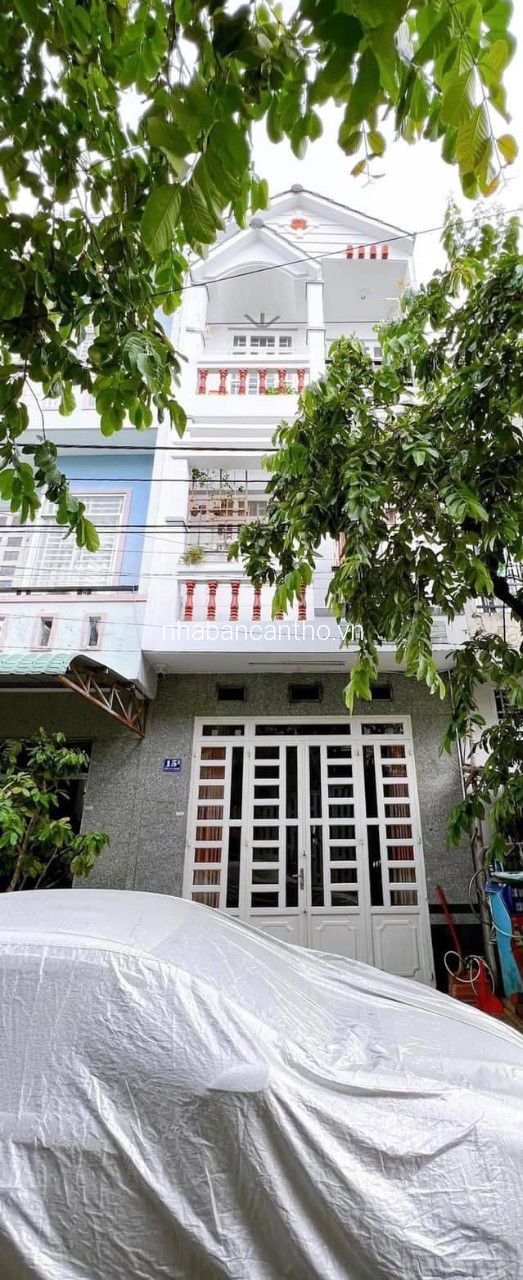 Bán nhà 2 lầu hoàn công gần Đại Học Y Dược cần thơ