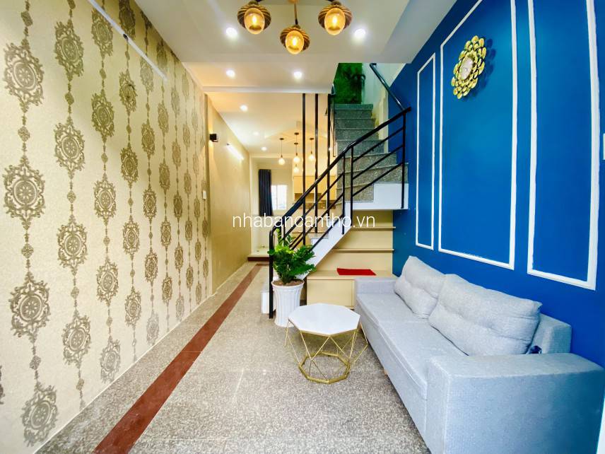 CHỦ NGỘP GIẢM 150TR CÒN 1TỶ600, NHÀ ĐẸP GIÁ RẺ 1T1L HẺM 2 LÊ ANH XUÂN