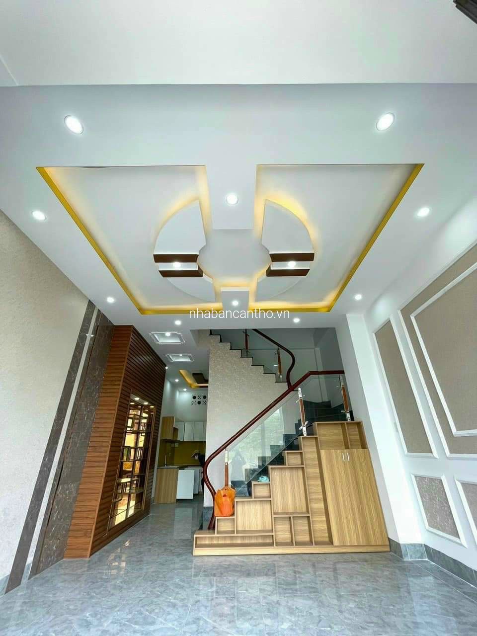 NHÀ ĐẸP LỘ NGÂN HÀNG - 0931.0000.94