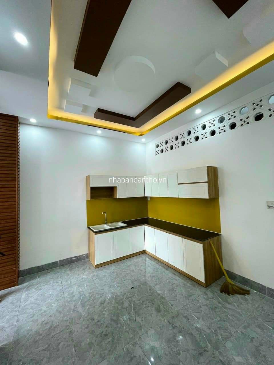 NHÀ ĐẸP LỘ NGÂN HÀNG - 0931.0000.94