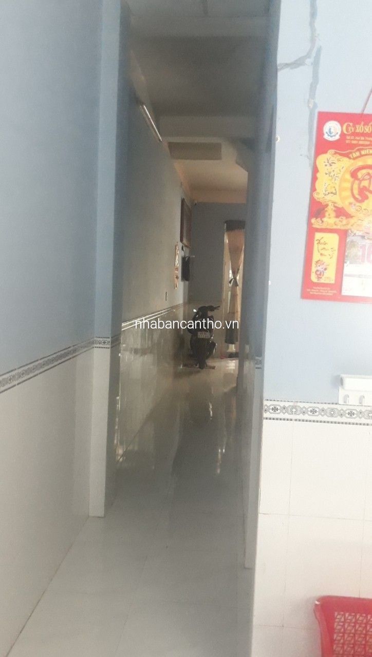 BÁN NHÀ TRỆT LẦU ĐS1 KDC HOÀNG QUÂN - 2tỷ700 - LH 0931.0000.94 gặp e BÌNH