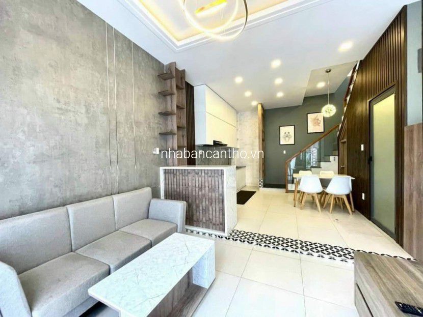 NHÀ ĐẸP HẺM 391 30/4 - 3tỷ450 - LH 0931.0000.94 gặp BÌNH 