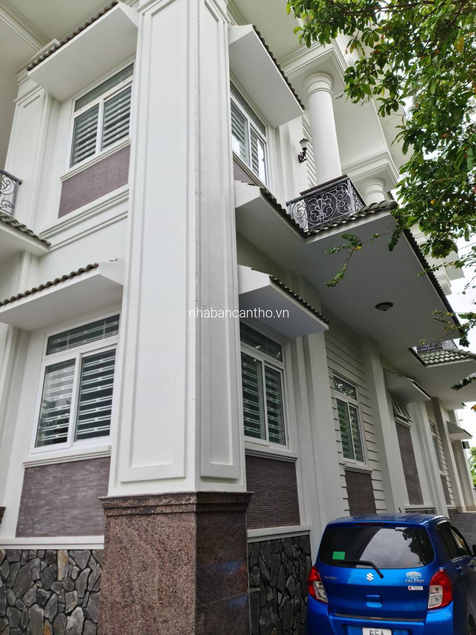 BIỆT THỰ MẶT TIỀN NGUYỄN HỮU CẦU - KHU BIỆT THỰ BẬT NHẤT CẦN THƠ - CỒN KHƯƠNG