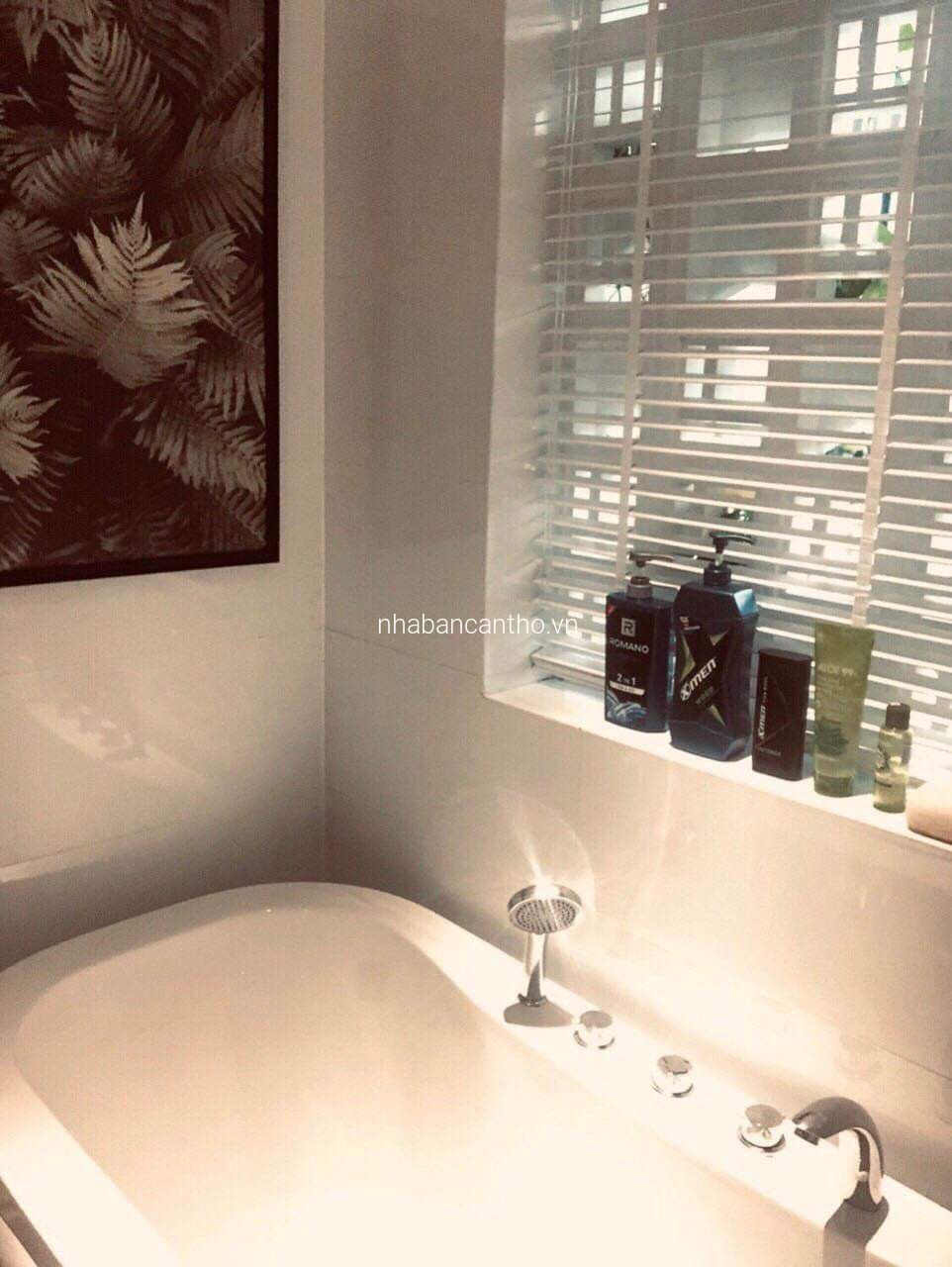 SIÊU PHẨM GÓC 2MT HẺM LT 3-4 NGUYỄN VĂN CỪ ND. LH 0931000094 GẶP BÌNH