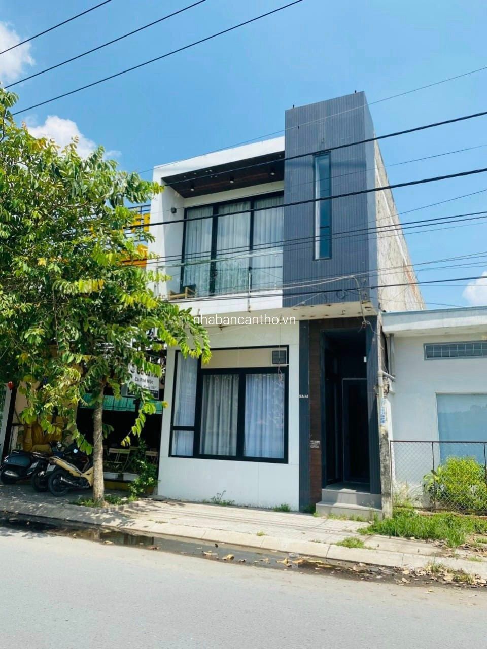 Cho thuê Nhà đẹp Phố Ẩm Thực Hồ Bún Xáng Giá: 15trieu/tháng, cọc 2 tháng.