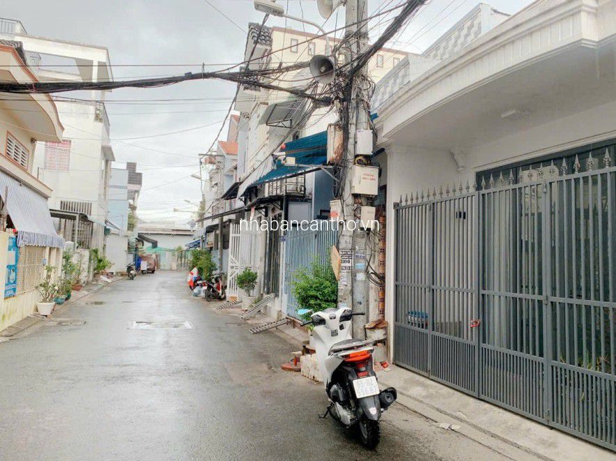 Cho thuê nhà hẻm 72 nguyễn thị minh khai 4,2x20