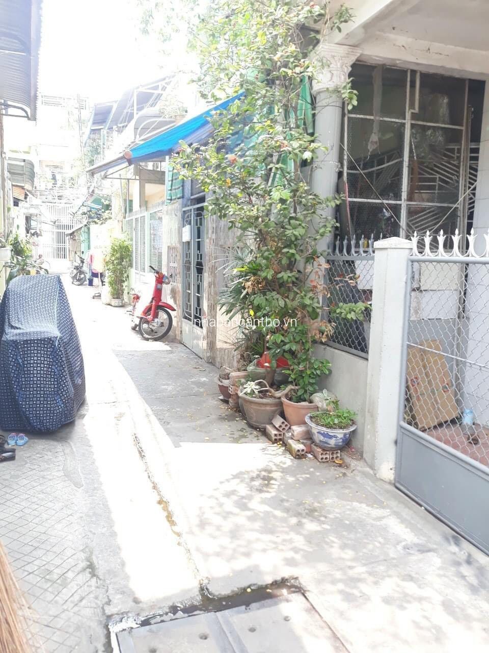 2 nền liền kề, thổ cư, diện tích rộng ngay trung tâm Q.Ninh Kiều, Cần Thơ