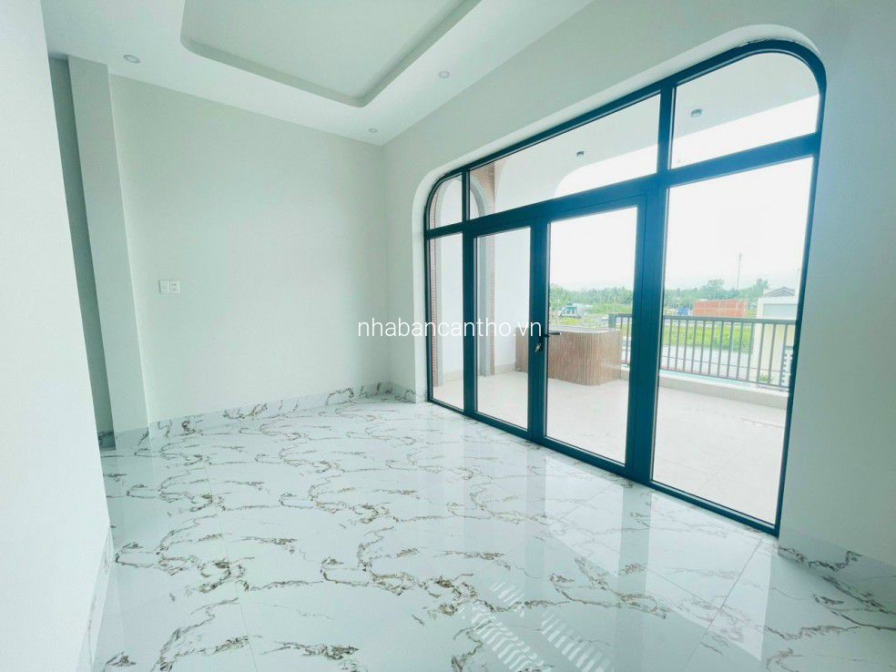 Nhà 1 trệt 2 lầu đường D14 kdc Hồng loan - DT: 5x17