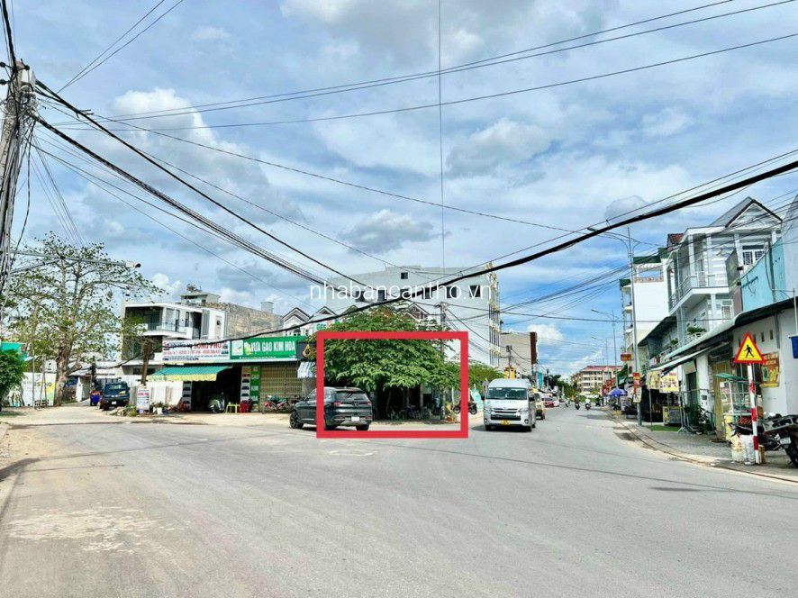Chủ gửi BÁN NỀN GÓC MẶT TIỀN ĐƯỜNG TRẦN NAM PHÚ, NGAY NGÃ 4 THÔNG XUỐNG BỜ HỒ BÚN SÁNG GIÁ 7 TỶ 500TR