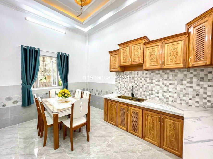 BÁN NHÀ MỚI XÂY 1 TRỆT 1 LẦU 2 MẶT TIỀN HẺM LIÊN TỔ 3-4 ĐƯỜNG NGUYỄN VĂN CỪ GIÁ 3 TỶ 500TR