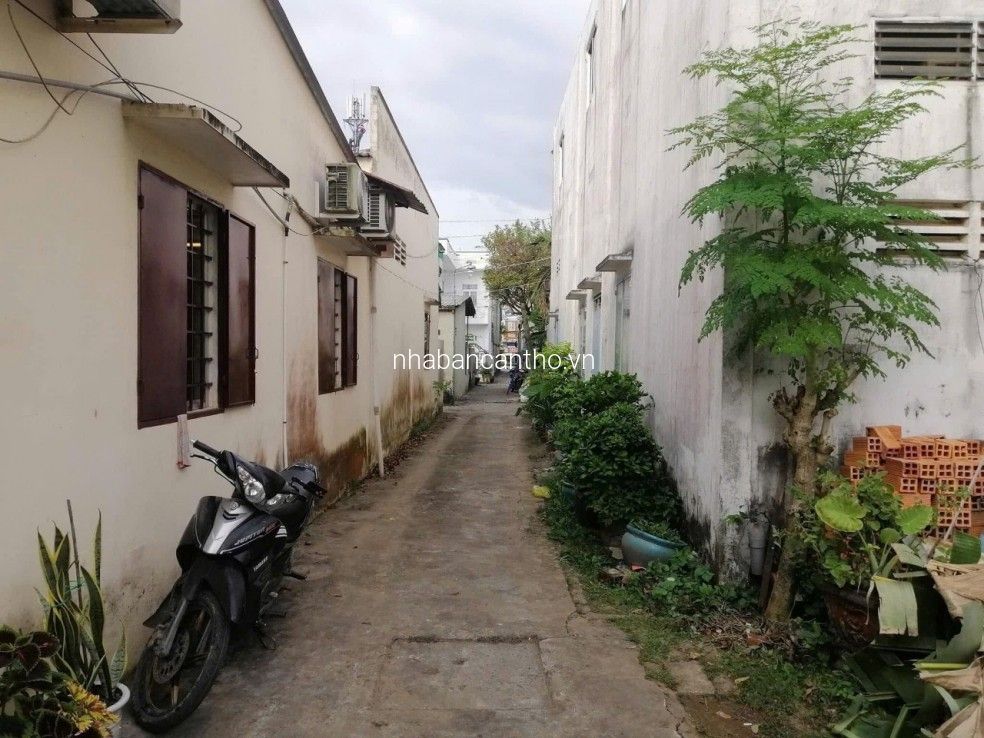 Nền thổ cư Hẻm 129 Lê Hồng Phong, Cần Thơ. Lộ giới 3m, hướng Tây Bắc, full thổ cư.
