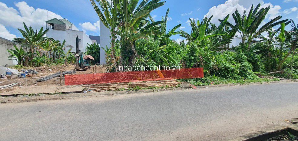 Bán nền đẹp rộng khu vực an ninh, gần đường thông ra trục chính nhịp dẫn cầu cần thơ 