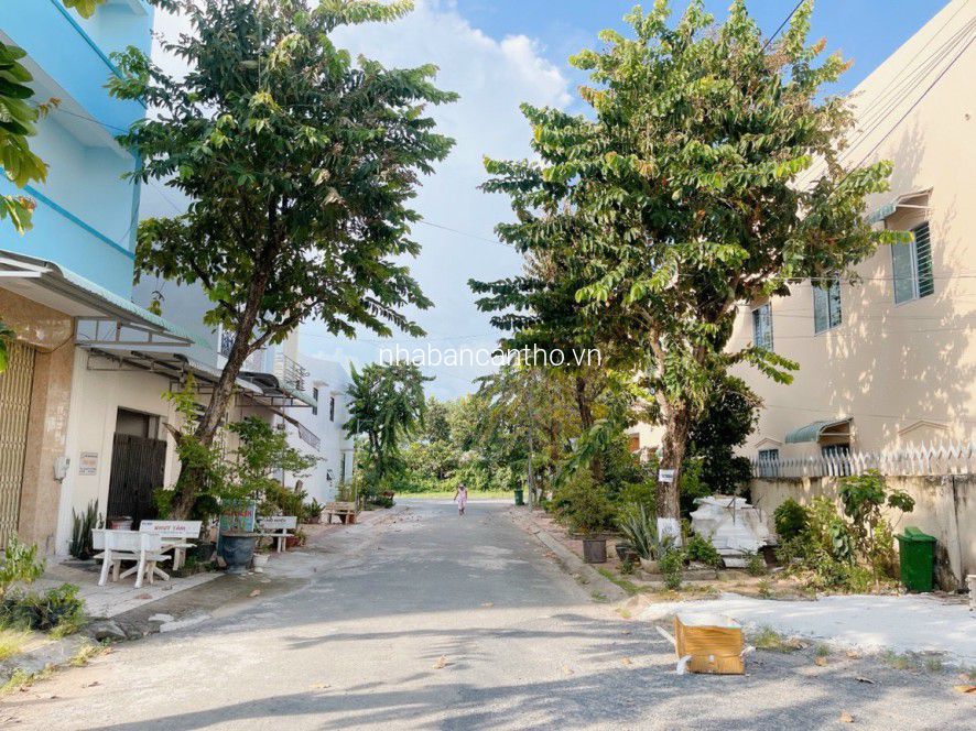 Bán nền hưng phú giá rẻ nhất khu chưa qua cầu 26/3 chỉ dưới 3 tỷ 