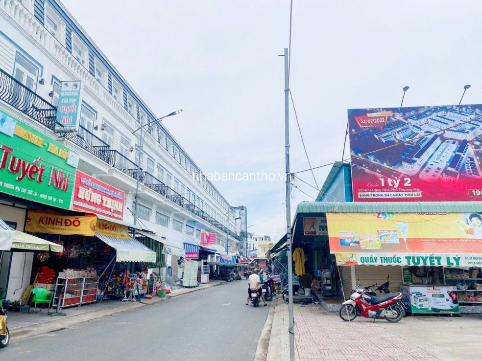 Bán nhà chợ ngay thị trấn thới lai