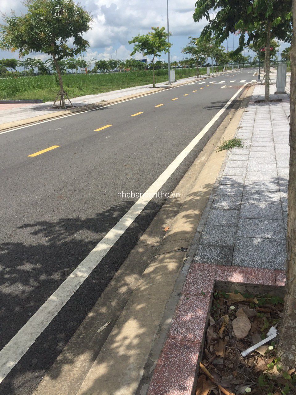 Bán nền 16x25 mặt tiền lộ 20m