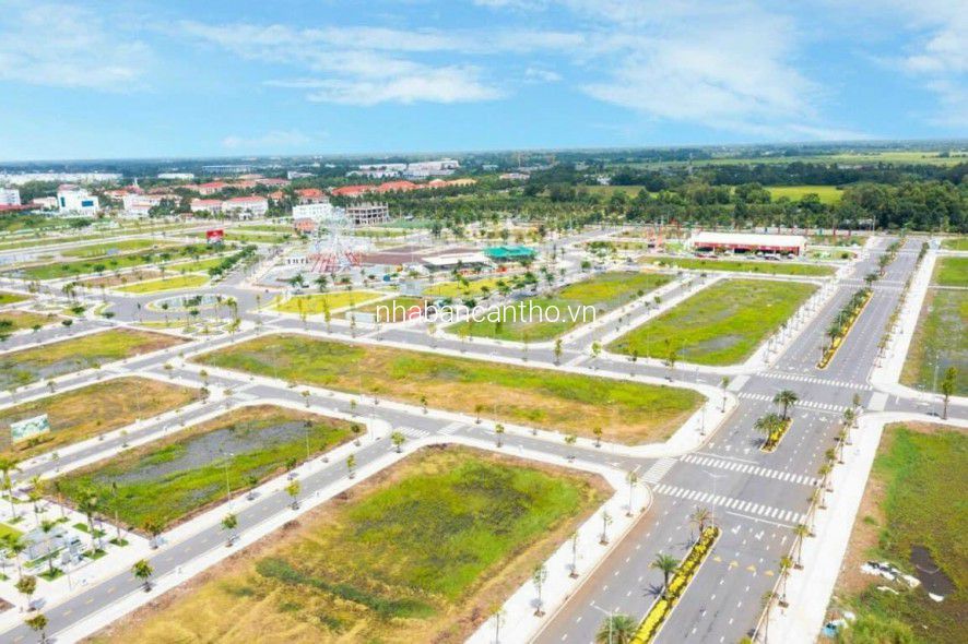 Đất nền ngay chợ đêm 