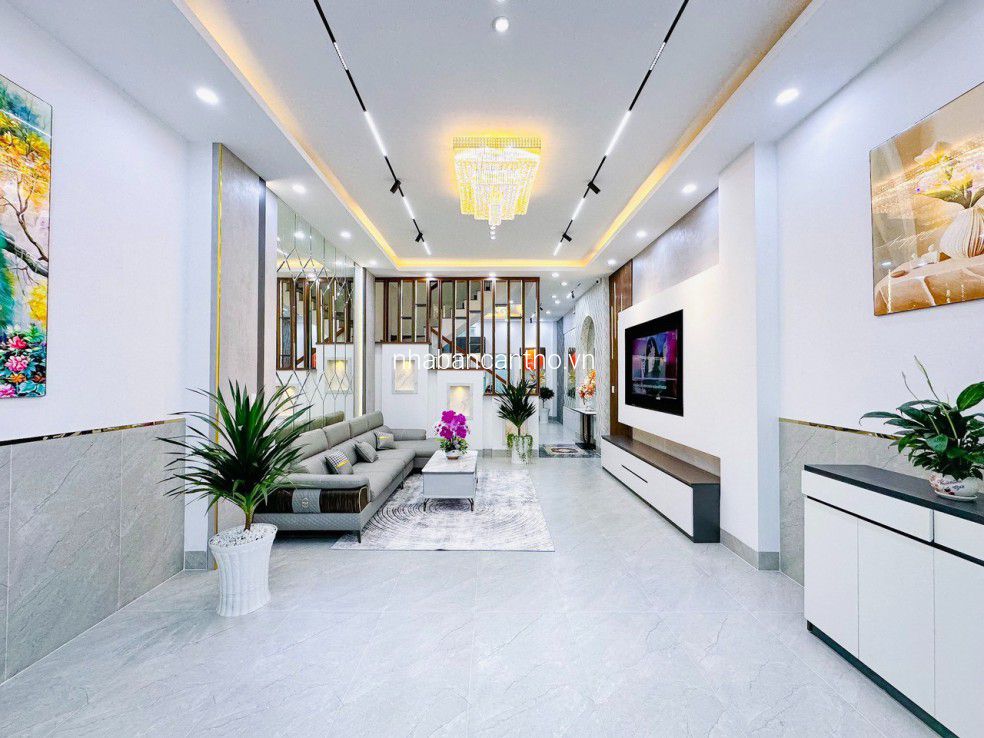 NHÀ CHỈ DÀNH CHO KHÁCH HÀNG V.I.P TẠI KDC HỒNG LOAN ĐỐI DIỆN CẦU TRẦN HOÀNG NA CHUẨN BỊ THÔNG XE