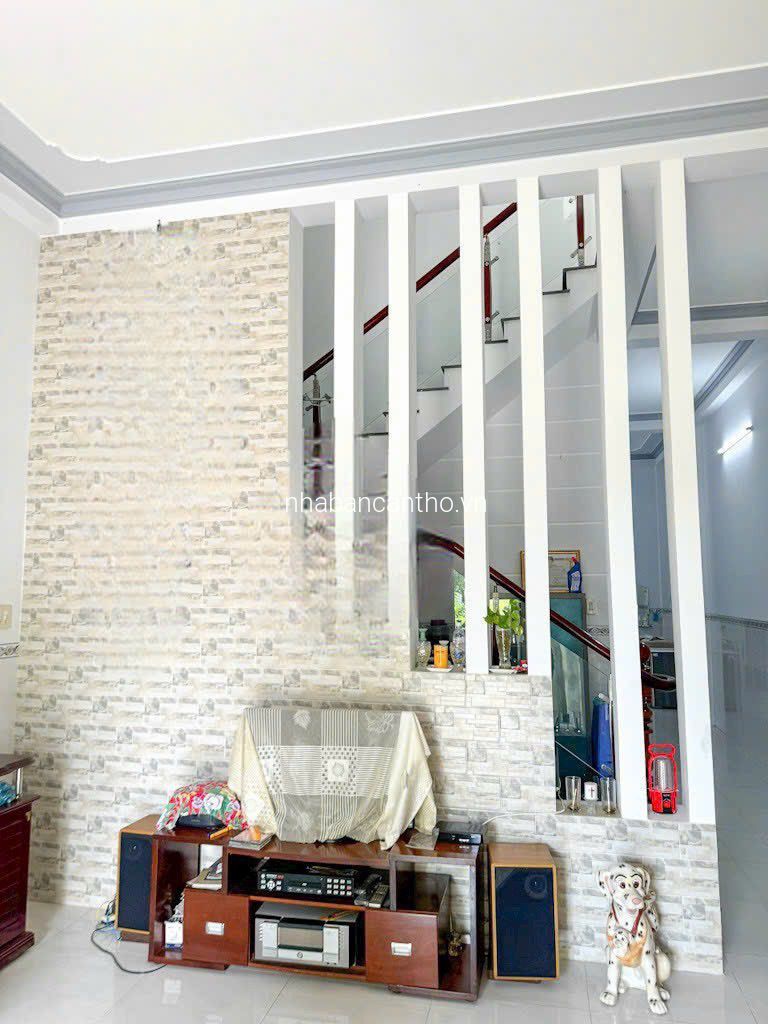 NHÀ LẦU ĐÚC KIÊN CỐ GIÁ RẺ NHẤT KDC HỒNG LOAN