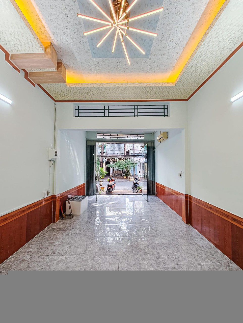 NHÀ MẶT TIỀN HẺM 188 ĐƯỜNG VÀO CÔNG AN GIAO THÔNG QUẬN NINH KIỀU