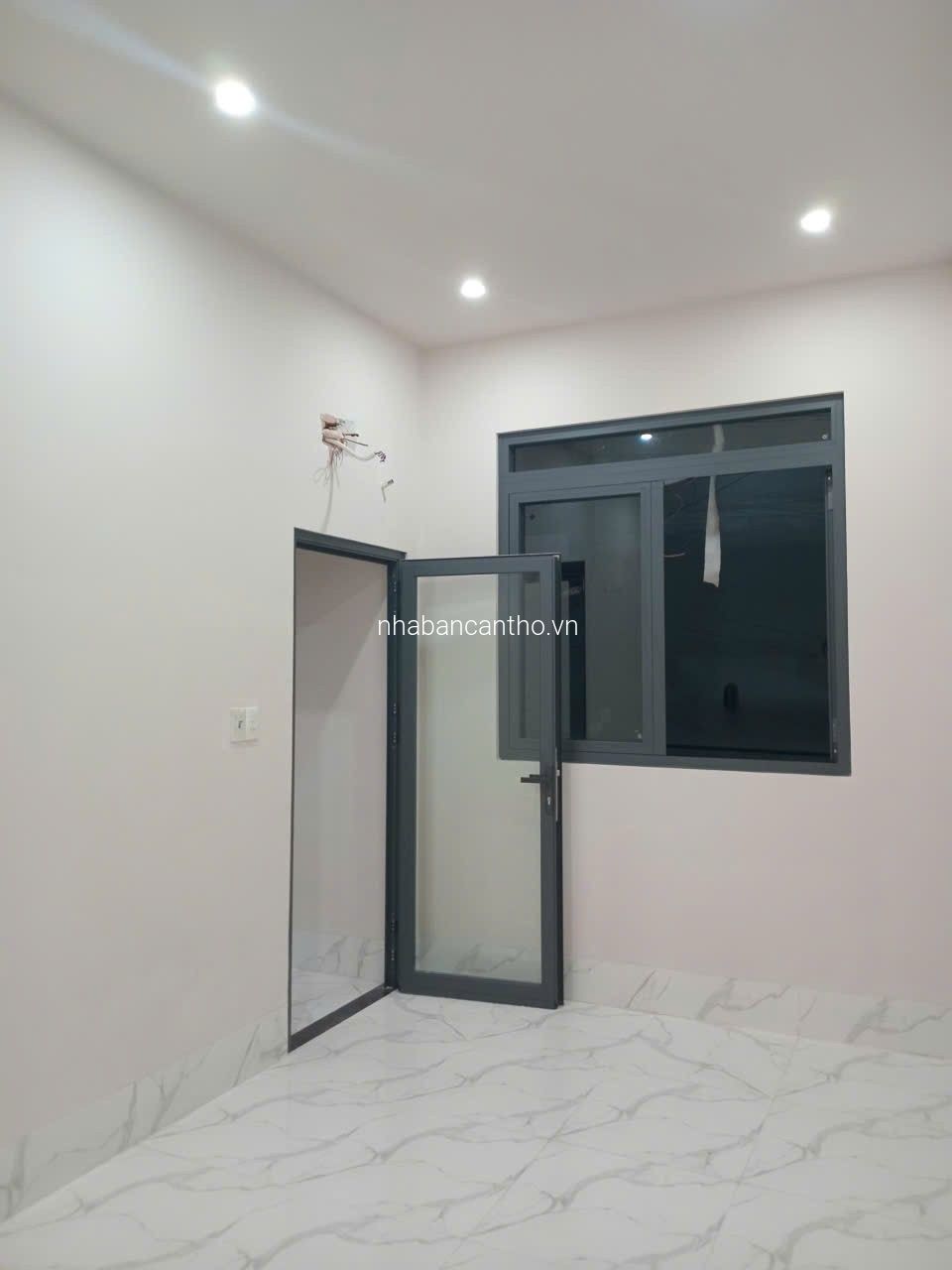 BÁN Nhà Mới 100% 1trệt 1lầu GÓC 2MẶT TIỀN LỘ Ô TÔ VI VU tp Cần Thơ