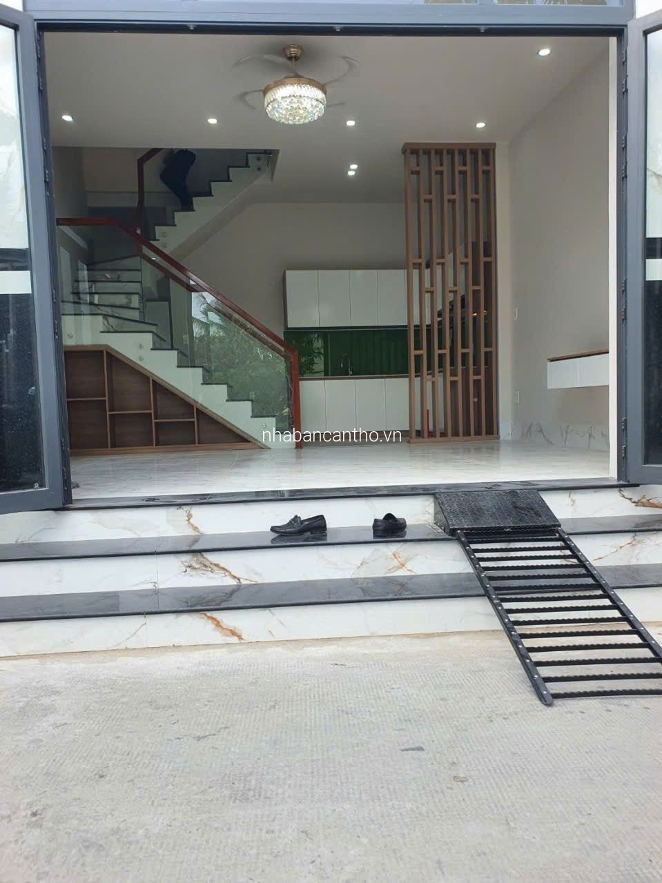 BÁN Nhà Mới 100% 1trệt 1lầu GÓC 2MẶT TIỀN LỘ Ô TÔ VI VU tp Cần Thơ